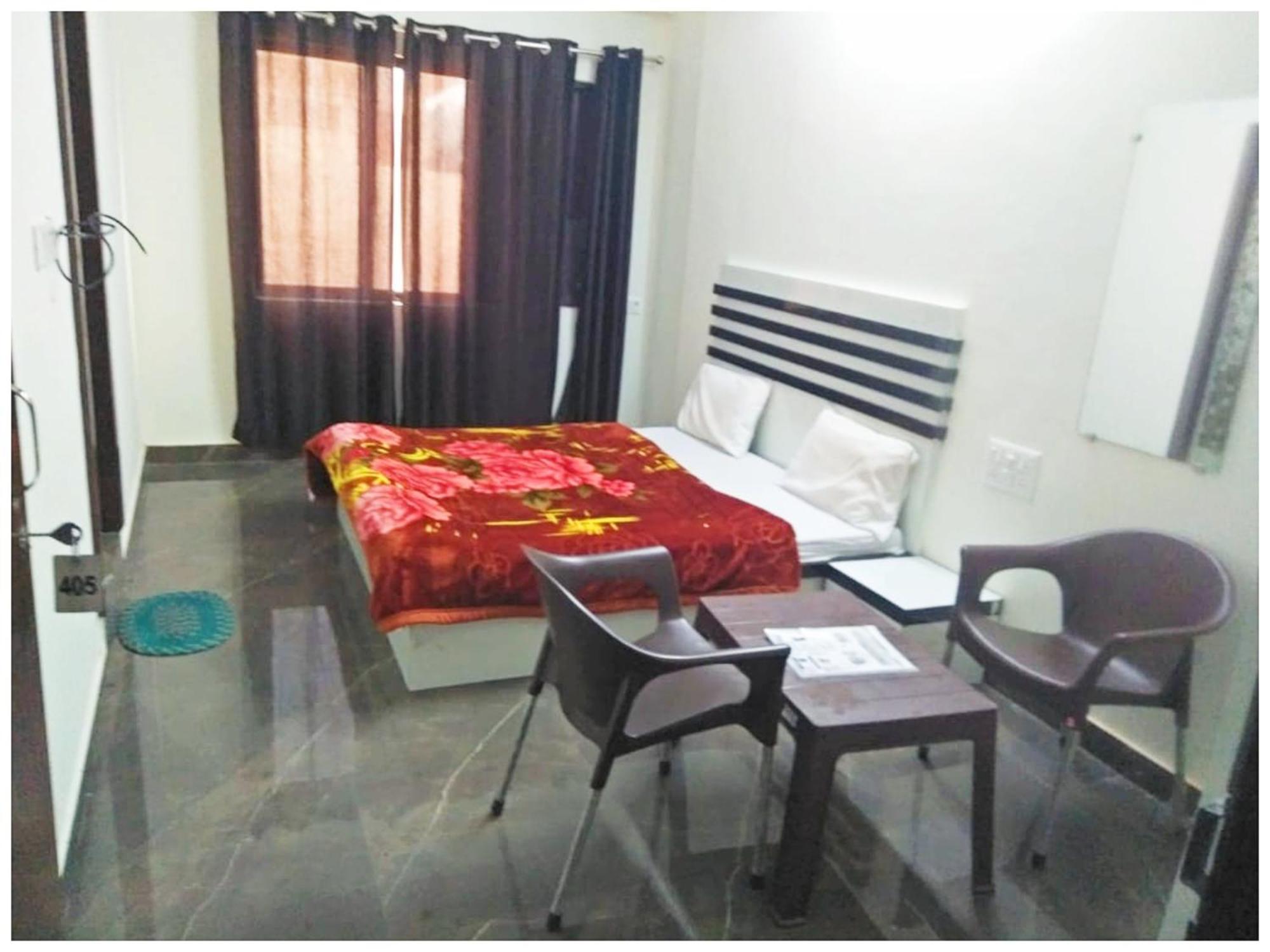 A Premium Hotel Sheeva Inn Near Temple - Fully Air Conditioning - Best Hotel Kankhal Buitenkant foto
