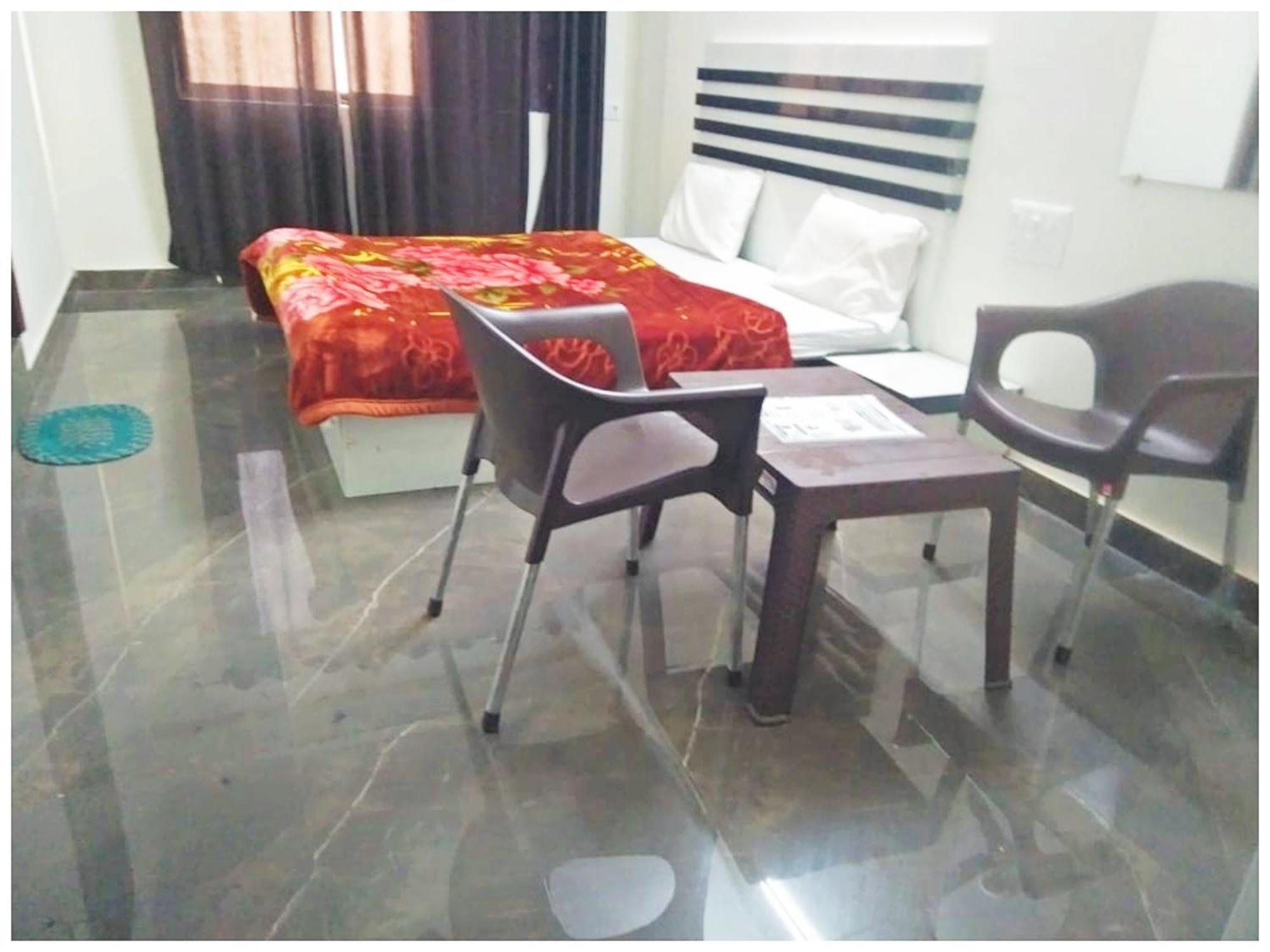 A Premium Hotel Sheeva Inn Near Temple - Fully Air Conditioning - Best Hotel Kankhal Buitenkant foto
