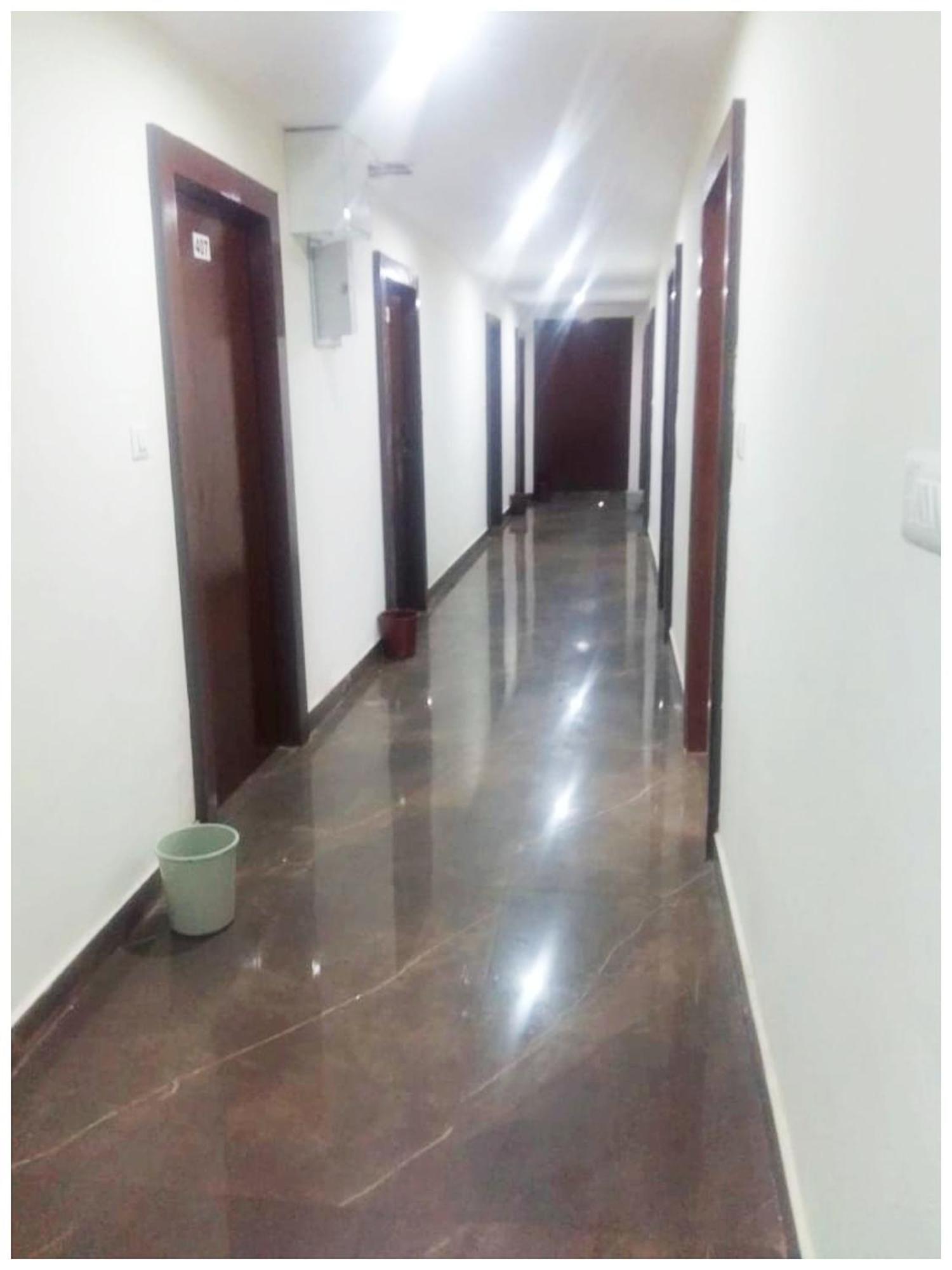 A Premium Hotel Sheeva Inn Near Temple - Fully Air Conditioning - Best Hotel Kankhal Buitenkant foto