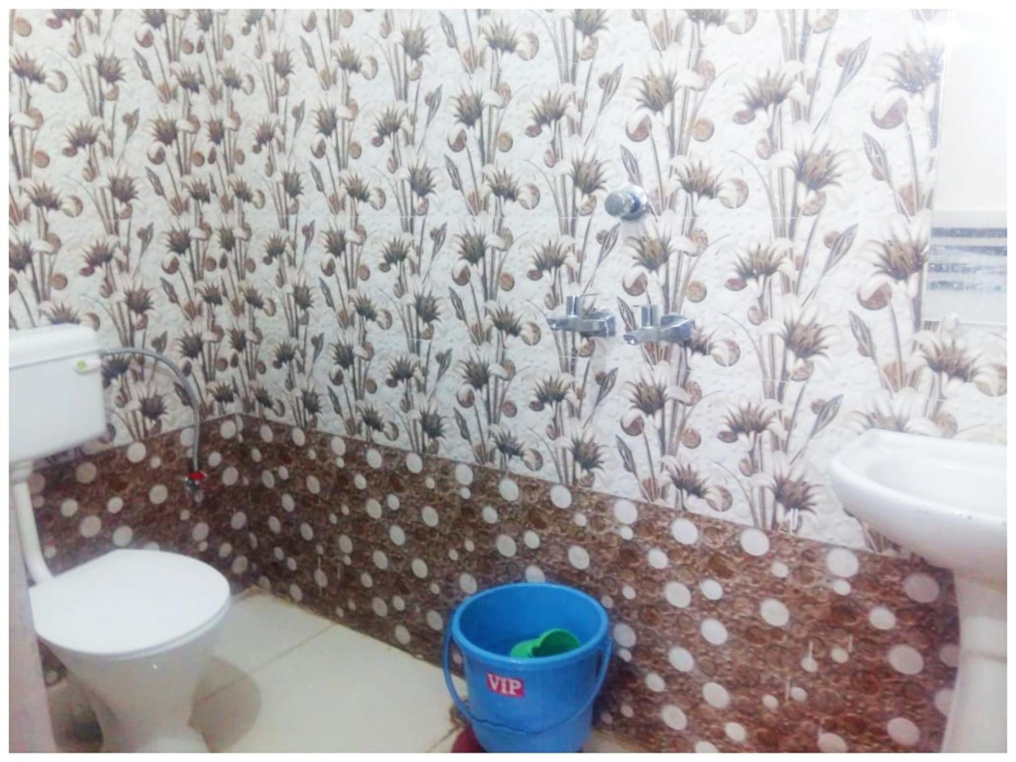 A Premium Hotel Sheeva Inn Near Temple - Fully Air Conditioning - Best Hotel Kankhal Buitenkant foto